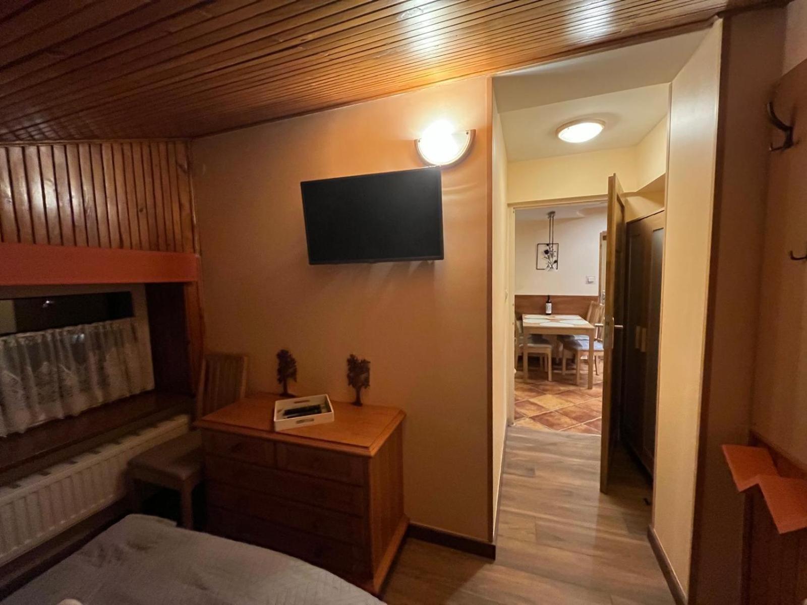 Willa Asia - Apartamenty Szklarska Poreba Oda fotoğraf