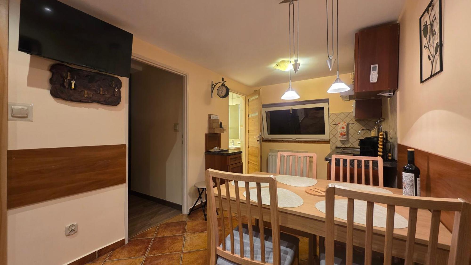 Willa Asia - Apartamenty Szklarska Poreba Oda fotoğraf