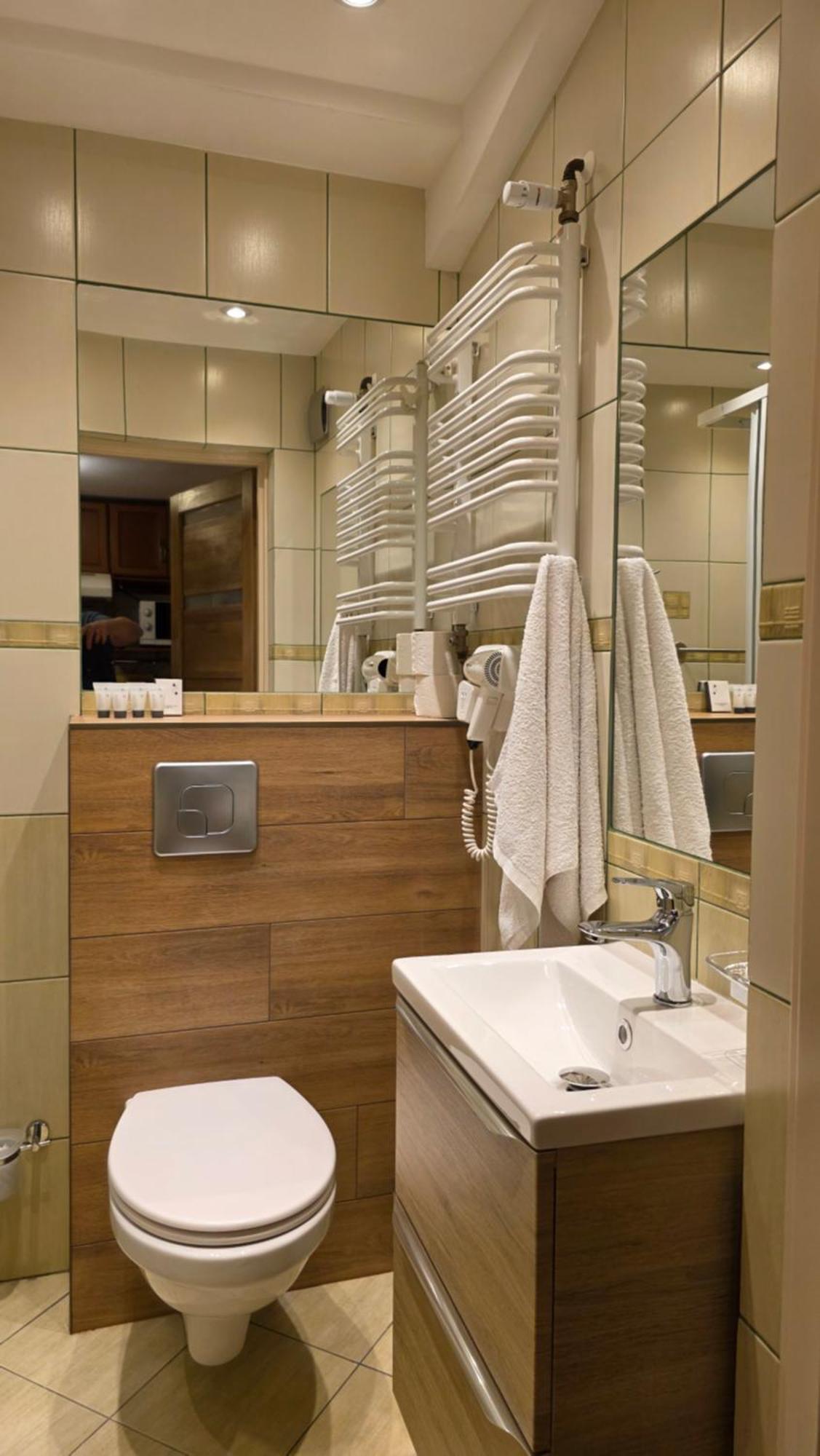 Willa Asia - Apartamenty Szklarska Poreba Oda fotoğraf